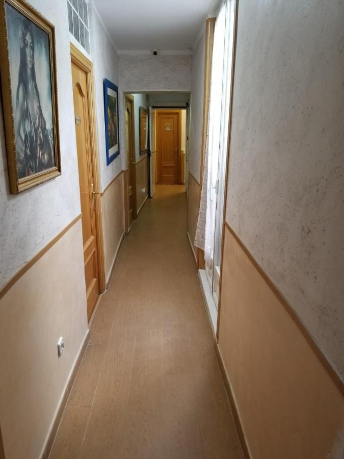 Casa Huesped Magdalena Otel Madrid Dış mekan fotoğraf